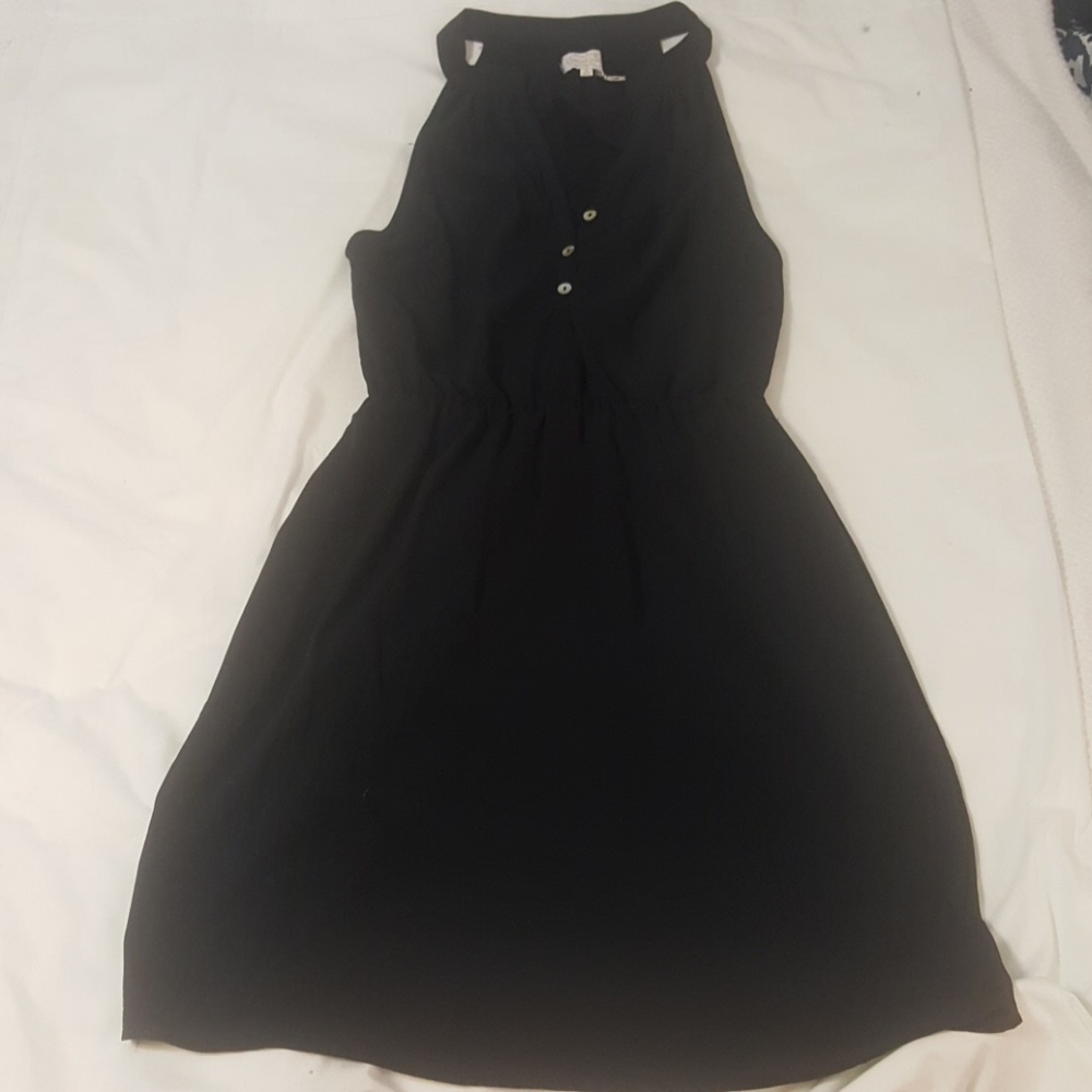 Sleeveless dress
